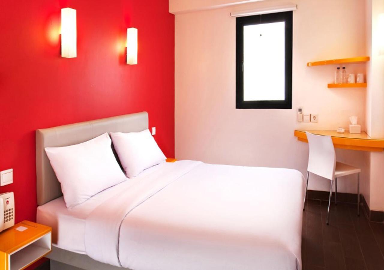 Amaris Hotel Ambon Eksteriør bilde