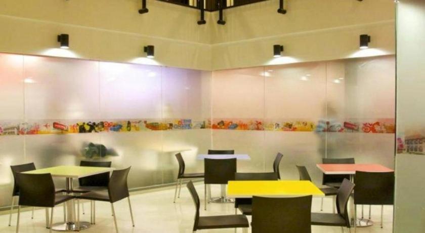 Amaris Hotel Ambon Eksteriør bilde