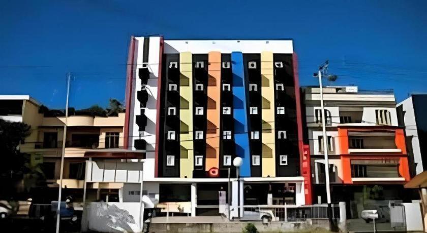 Amaris Hotel Ambon Eksteriør bilde